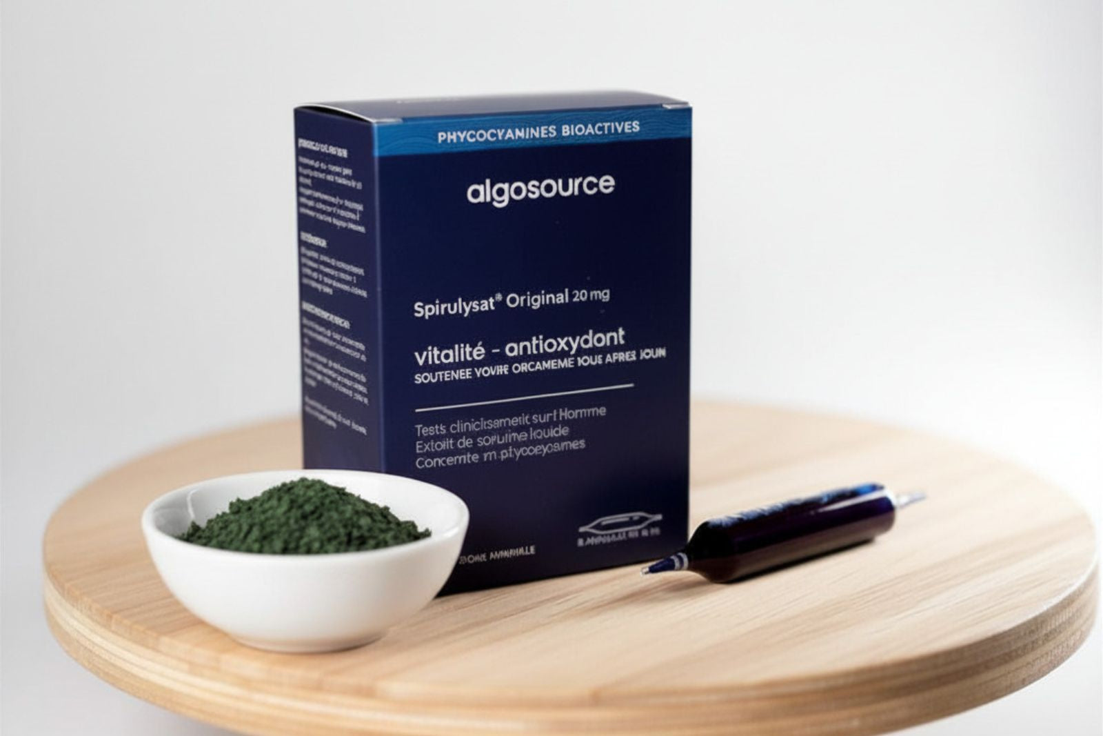 Spiruline entière vs. Spirulysat : comprendre les différences